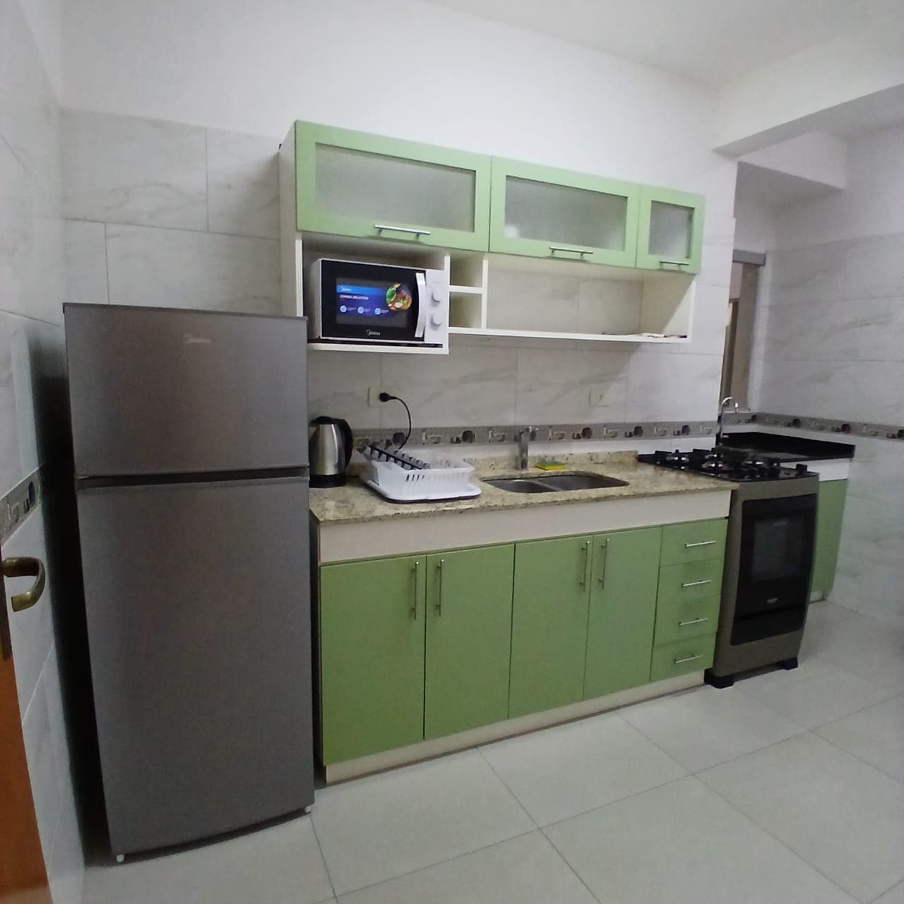 Departamento Amoblado de 2 Dormitorios en Asunción – Cochera Incluida, foto 5