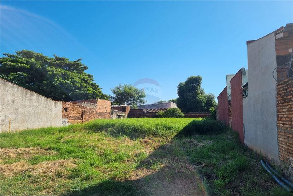 Terreno en Fernando de la Mora-z/sur, foto 3