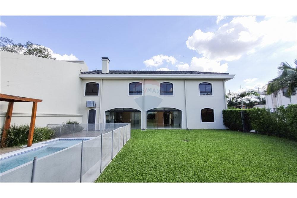 Residencia premium en barrio cerrado mburucuya, foto 5