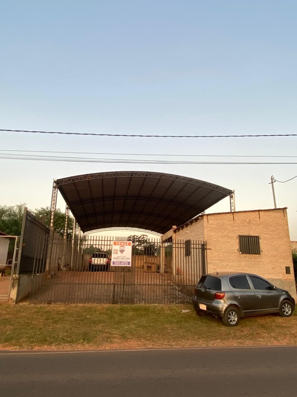 En venta tinglado en itaugua