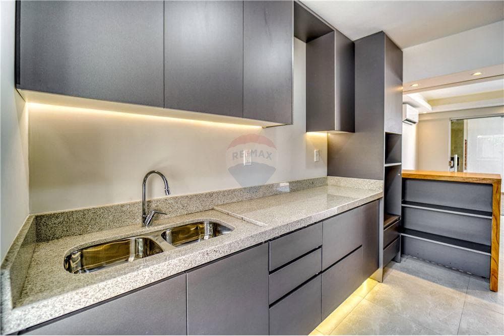 Duplex a estrenar a metros del colegio cas — foto 3
