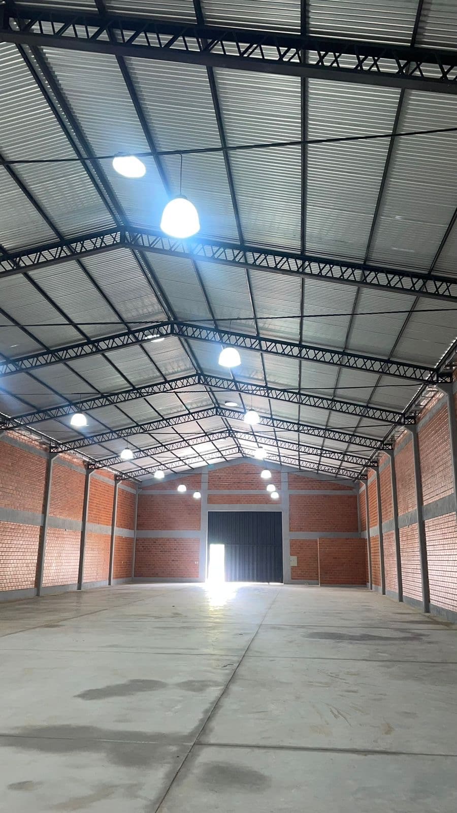 Tinglado a estrenar en centro de emboscada — foto 2