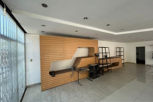Deposito con local comercial en ciudad nueva en alquiler — foto 3