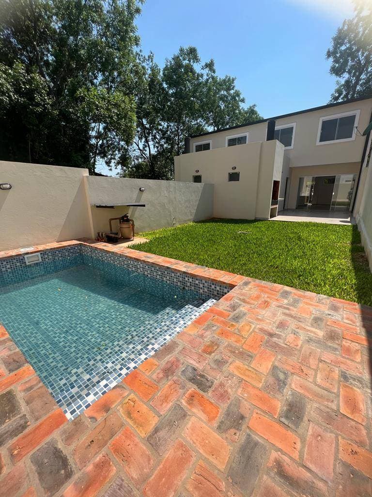 Vendo duplex a estrenar en Luque loma merlo