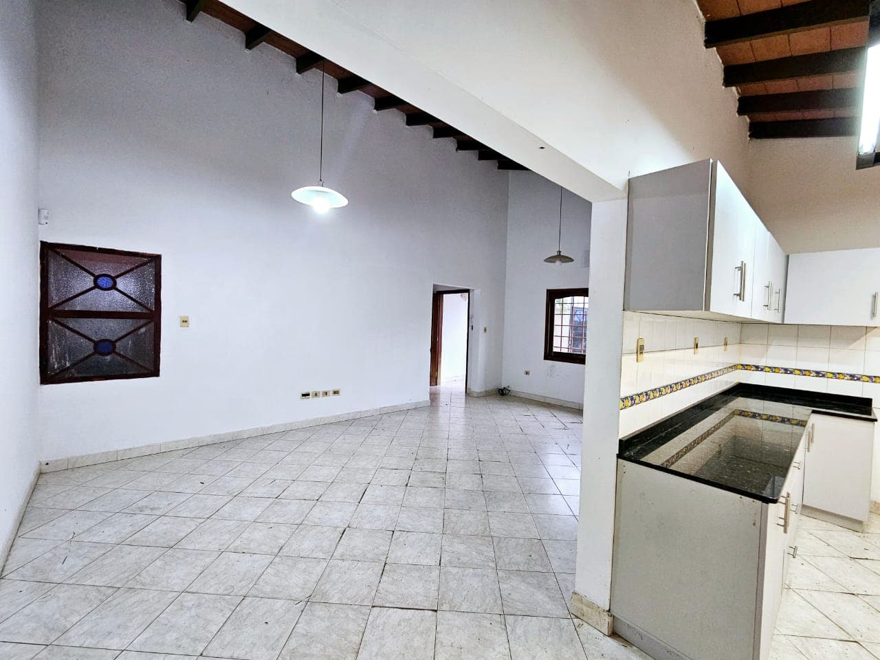 Casa en zona Royal Plaza, foto 3
