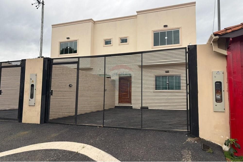 Dúplex en Alquiler– Tercer Barrio, Luque, foto 1
