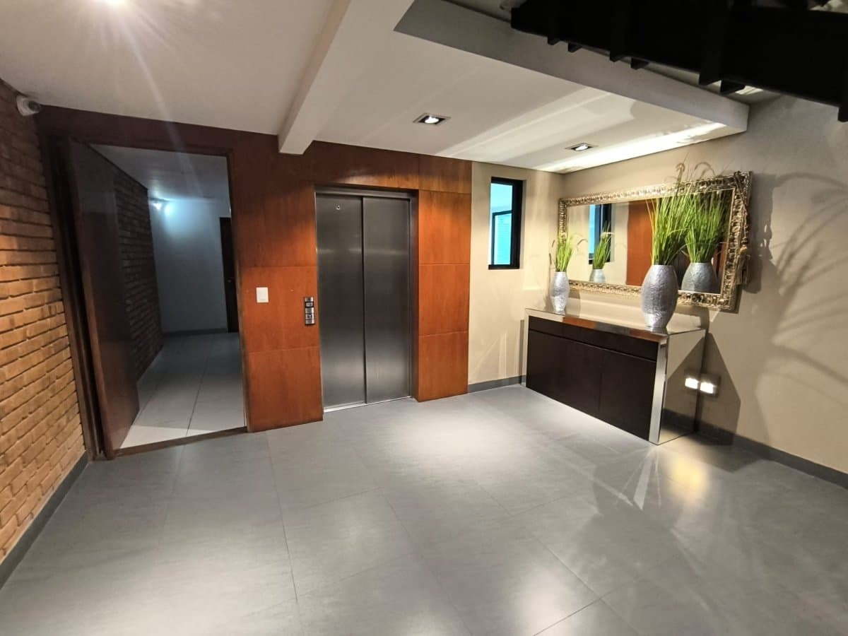 Residencia exclusiva de 3 niveles en Villa Morra!!!, foto 2