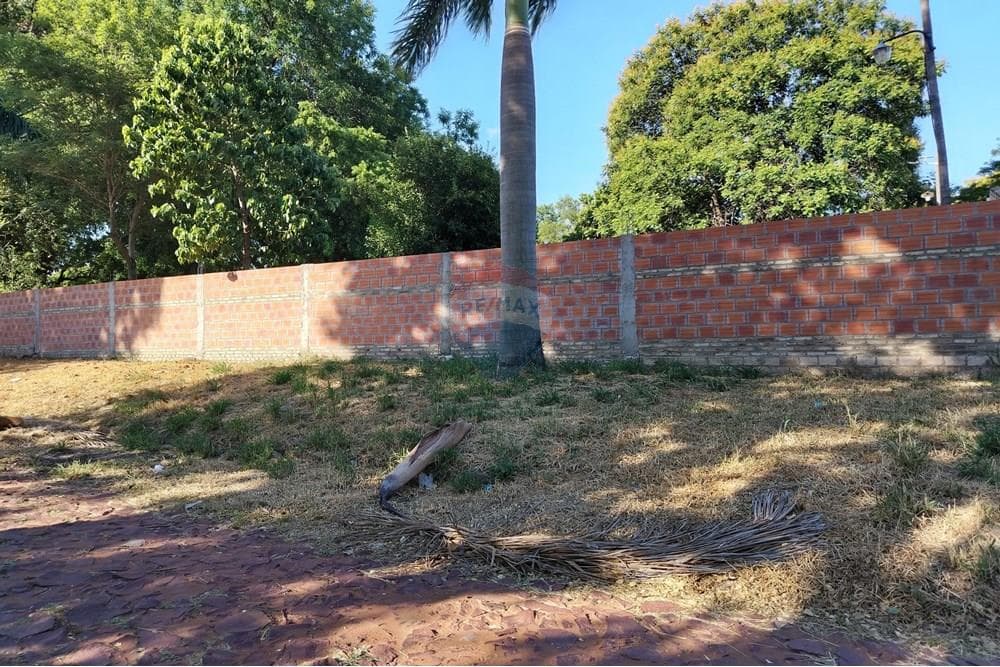 Terreno de 1.500 m2 en Esquina con Construcción - San Antonio Barrio Las Garzas, foto 4