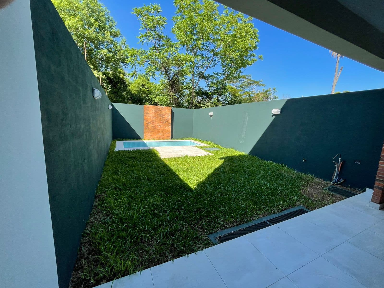 Vendo/alquilo Duplex A Estrenar Con Piscina, Bo. Loma Merlo- Luque, foto 5
