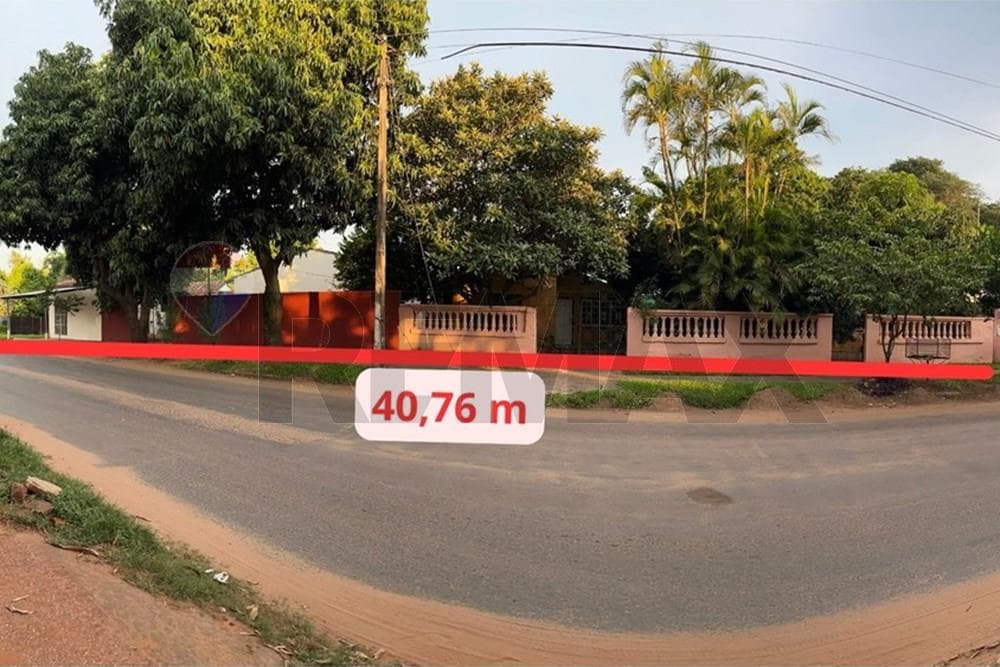 Terreno comercial frente a estación de servicio — foto 2