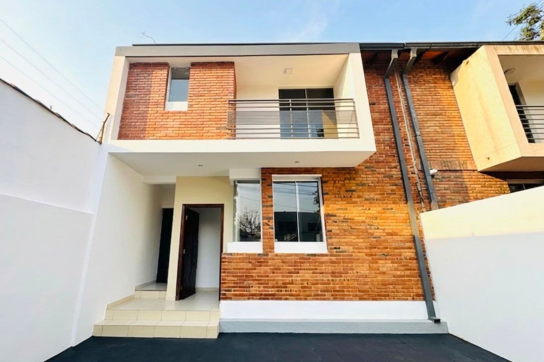 Duplex en venta zona CIT - Campo Grande Luque, foto 2