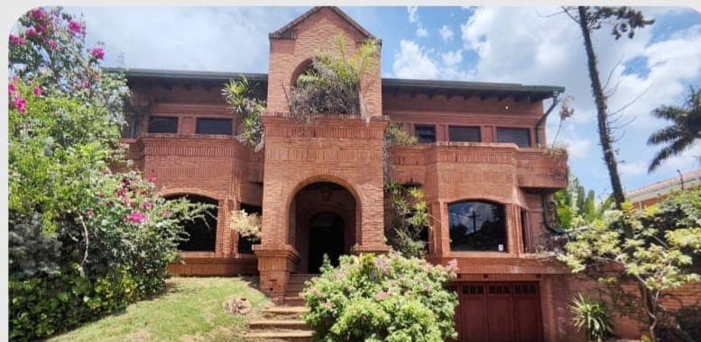 Casa ¡ubicación privilegiada!!, foto 1