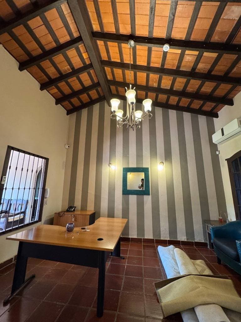 Casa para oficina en barrio Herrera — foto 5