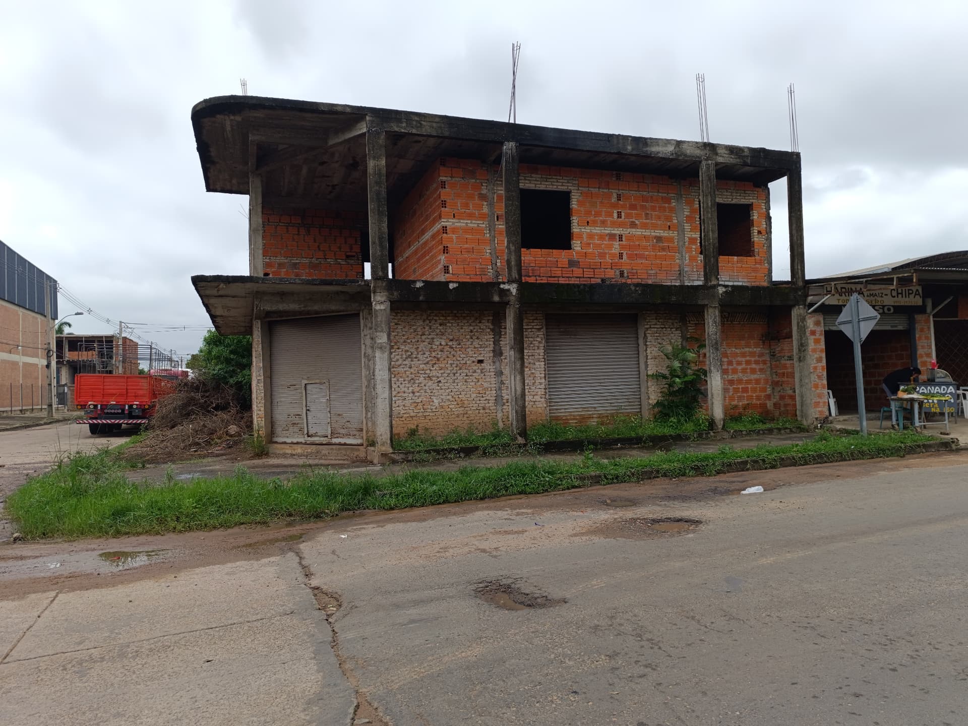 Edificio de oficina o departamento a terminar en Mariano Roque Alonso, foto 4