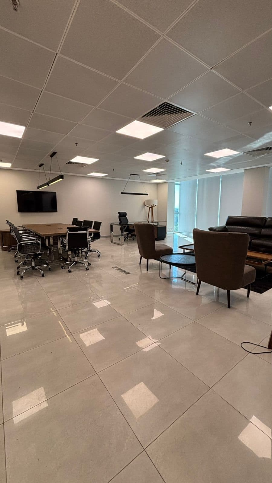 Oficinas totalmente amobladas en alquiler — foto 5