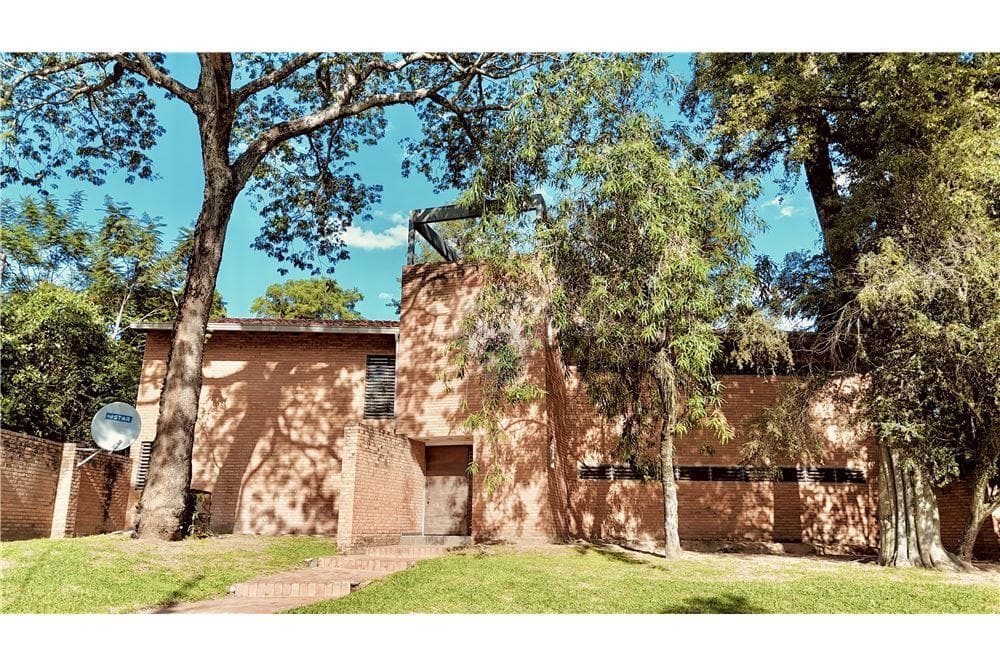 Oferta casa en San ber con gran patio