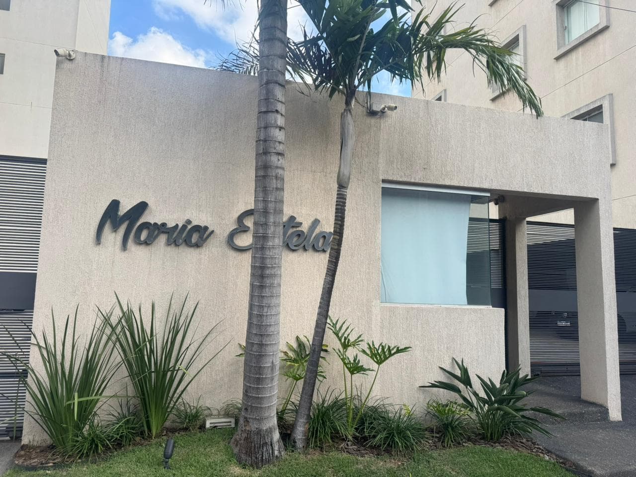 Alquilo departamento en el edificio mariá estela