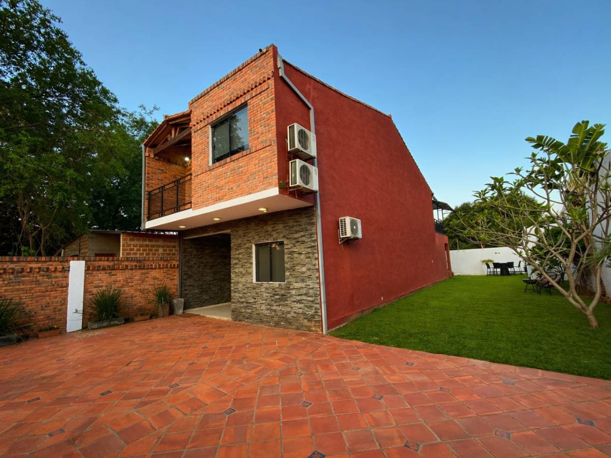 Tu nuevo hogar amoblado en Laurelty – Luque, foto 1