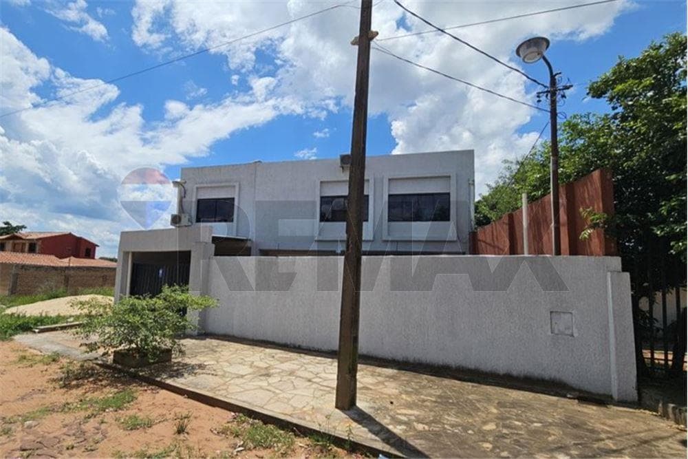 Moderna residencia de 2 niveles - barrio mbokayaty, foto 1