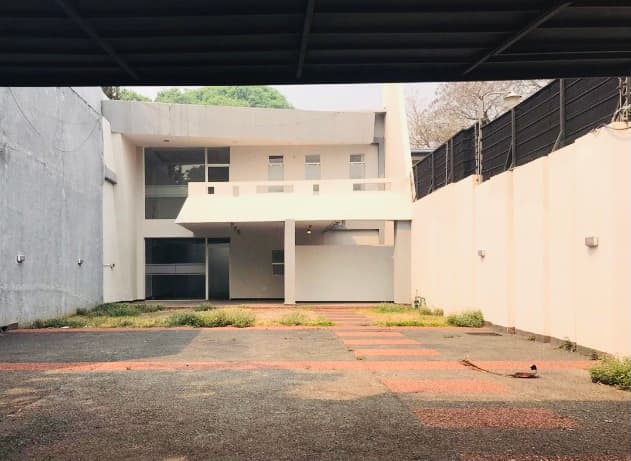 En alquíler hermosa residencia zona Los laureles para vivienda/ oficina — foto 2