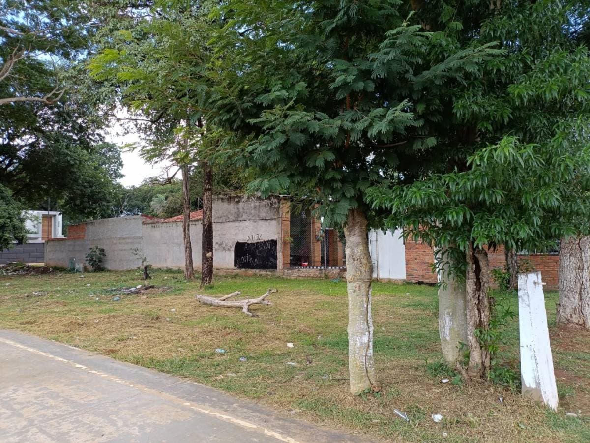 Terreno en barrio residencial de roque alonso a 400 m de la transchaco, foto 2