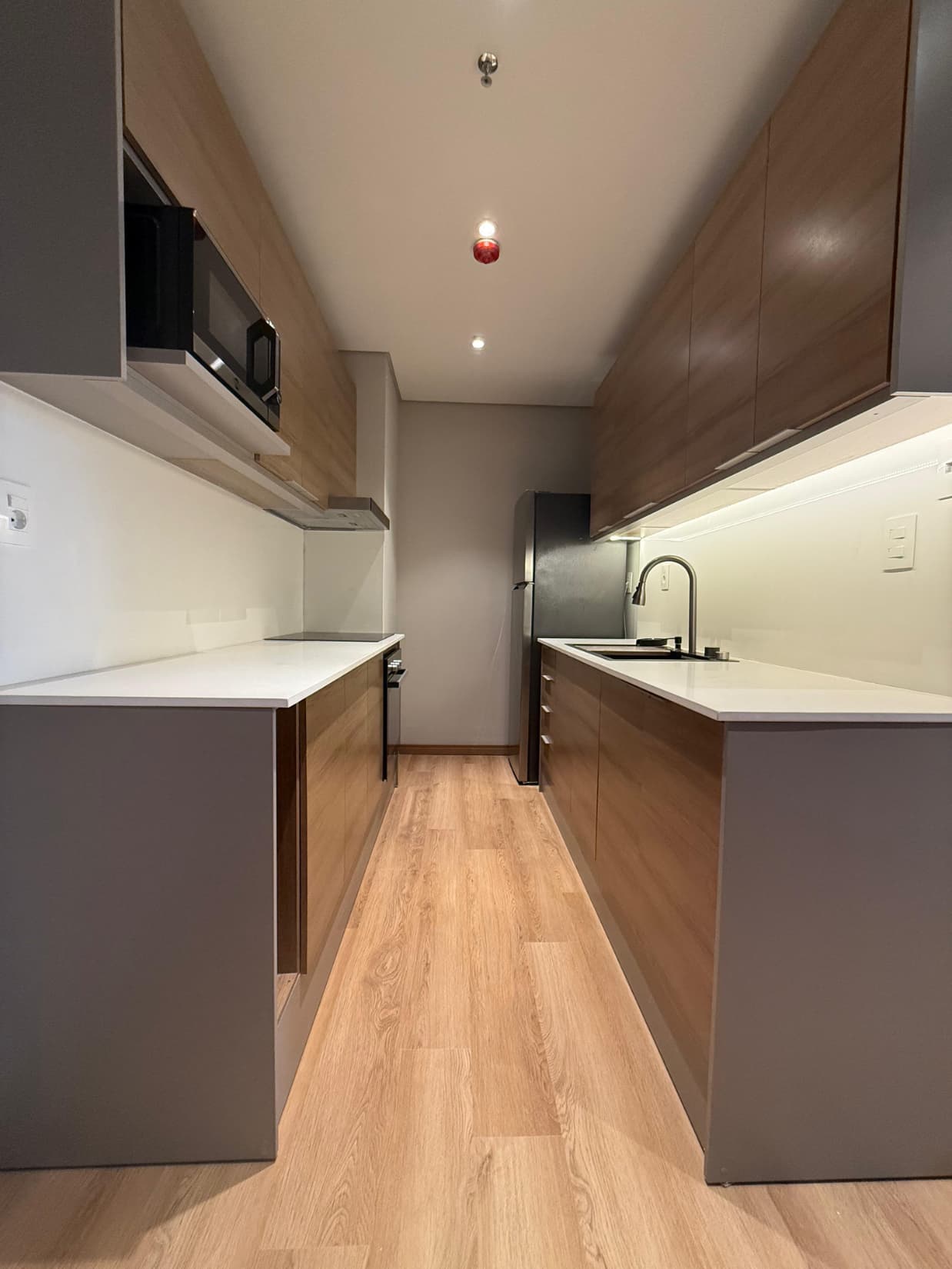 Avda molas lópez c/ aviadores del chaco, en venta lujoso depto de 1 dormitorio, foto 3