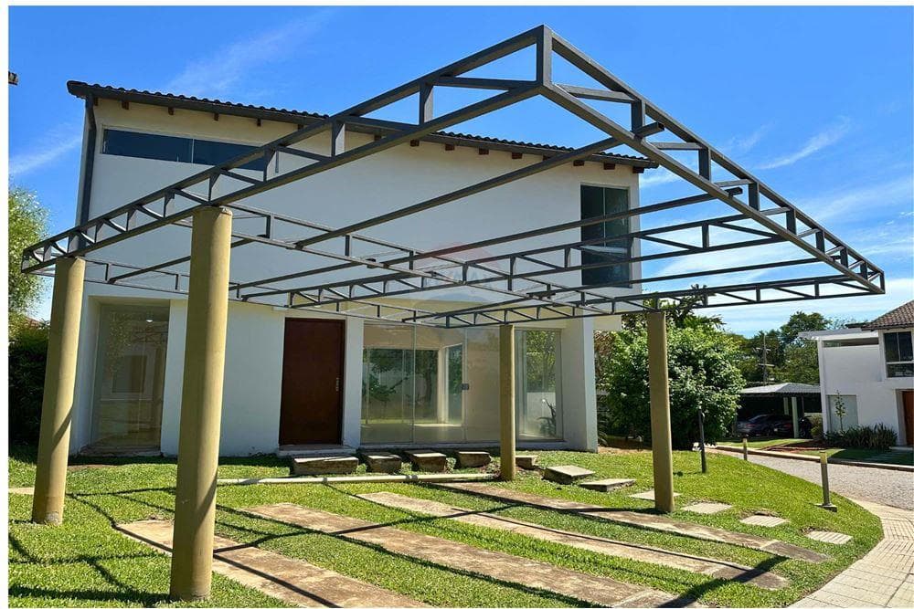 Residencia - Venta - Paraguay Central Luque, invierte en un hermoso hogar!, foto 1
