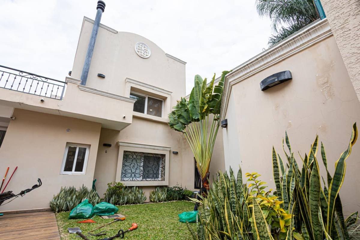 En venta – Amplia residencia en Lambaré A solo 10 minutos del Colegio SEK