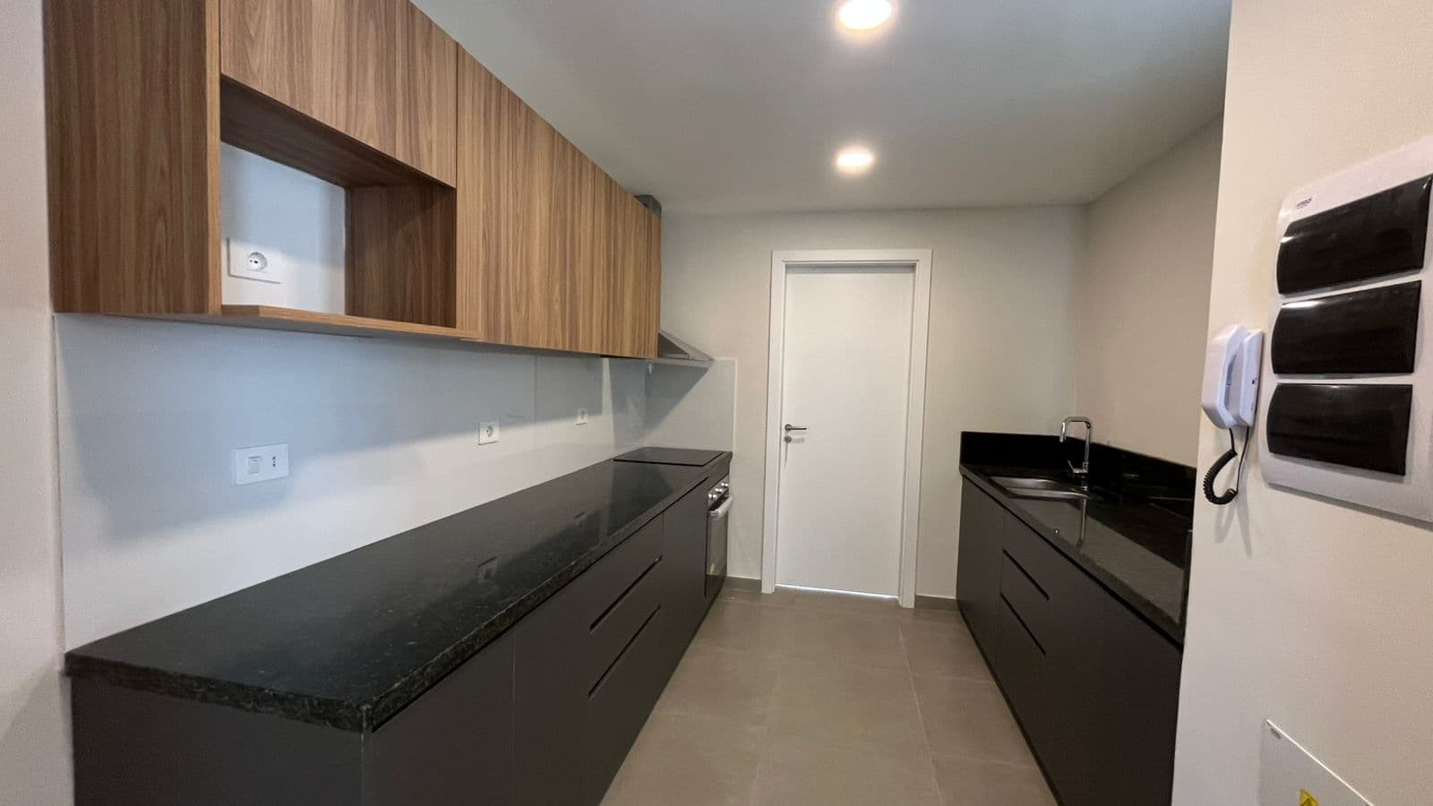 Dúplex a Estrenar en Fernando de la Mora – Zona Norte