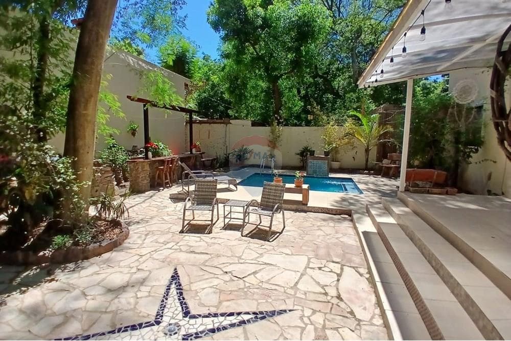 Casa-Venta-PY Cordillera San Bernardino 420 Avenida del lago, foto 2