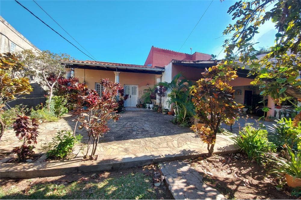 Importante terreno sobre Itapua c/ Molas Lopez, foto 2
