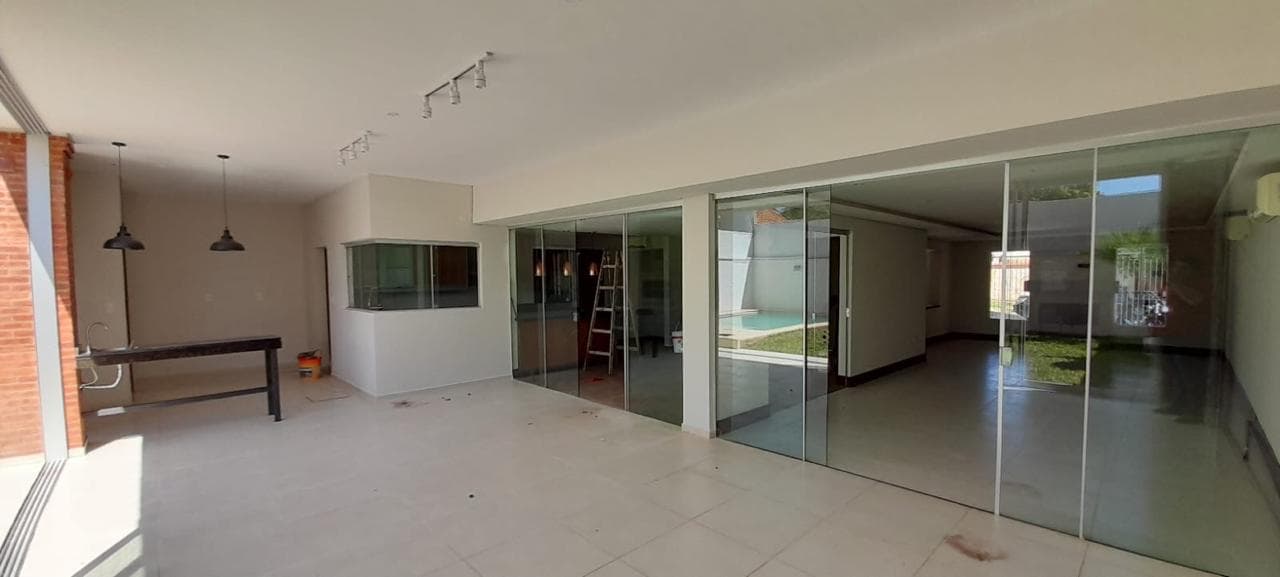 *Atras de Casa Rica 2*, vendo casa, con PISCINA, foto 3