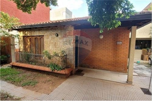 Casa en barrio Herrera, foto 1
