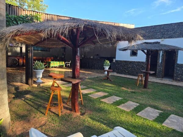 Hermosa casa quinta en venta – coronel oviedo, foto 3