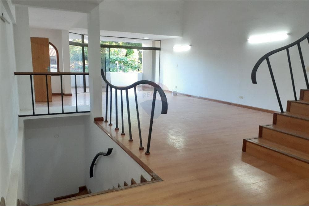 Residencia + terreno bo. Mburicao, Asunción, foto 2