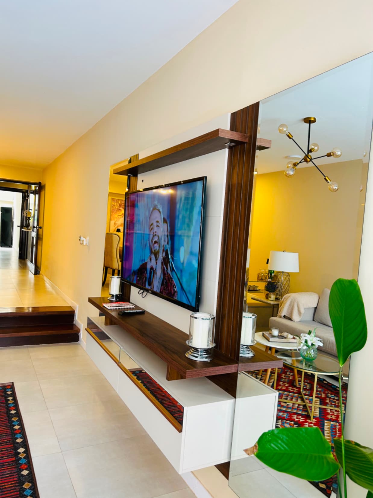 Triplex Moderno Amoblado — foto 3