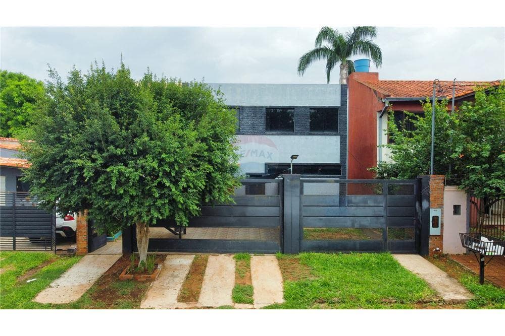 Vendo residencia en San Lorenzo