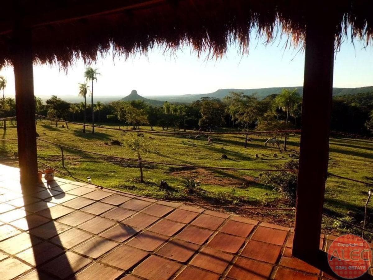 Altiplano De 5 Hectáreas Con Casa En Cerro Santo Tomás - Mbatoví — foto 2