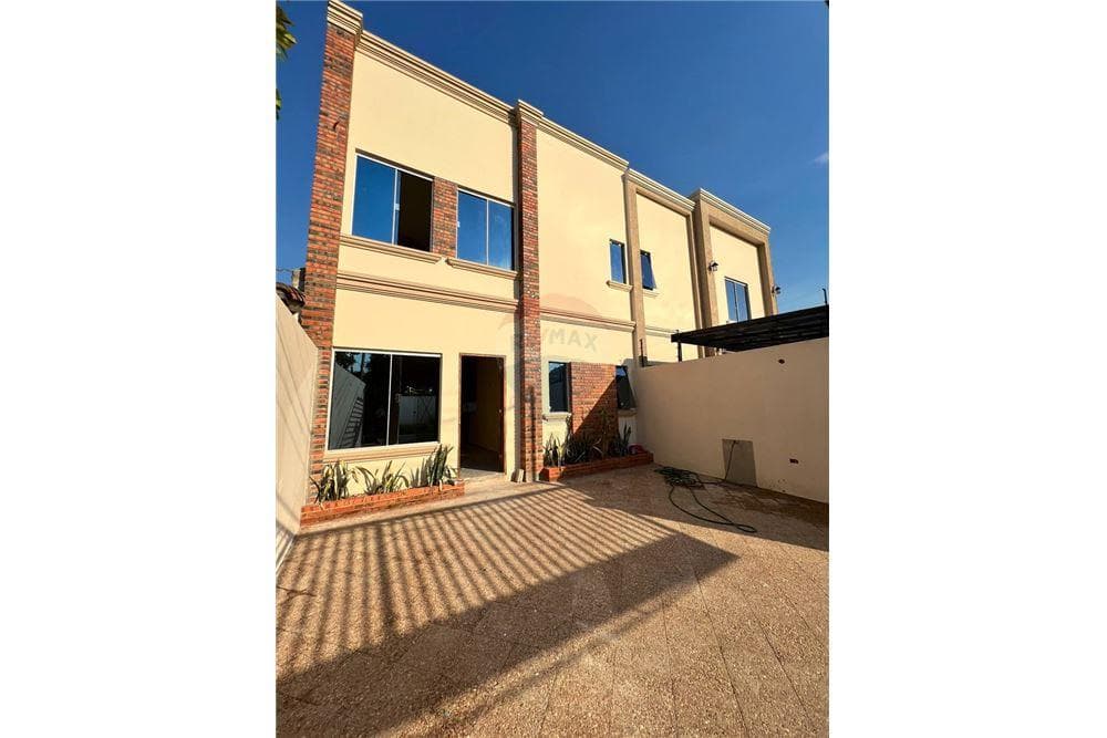 Fino dúplex con patio a estrenar en Villa Elisa, foto 4