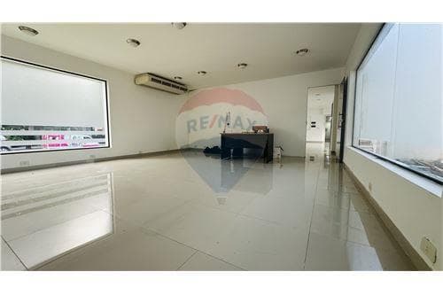 Oficina alquiler barrio Carmelitas — foto 5