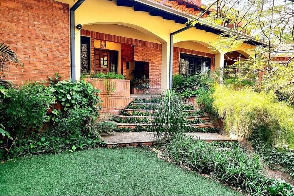 Venta propiedad s/ avda. Sacramento