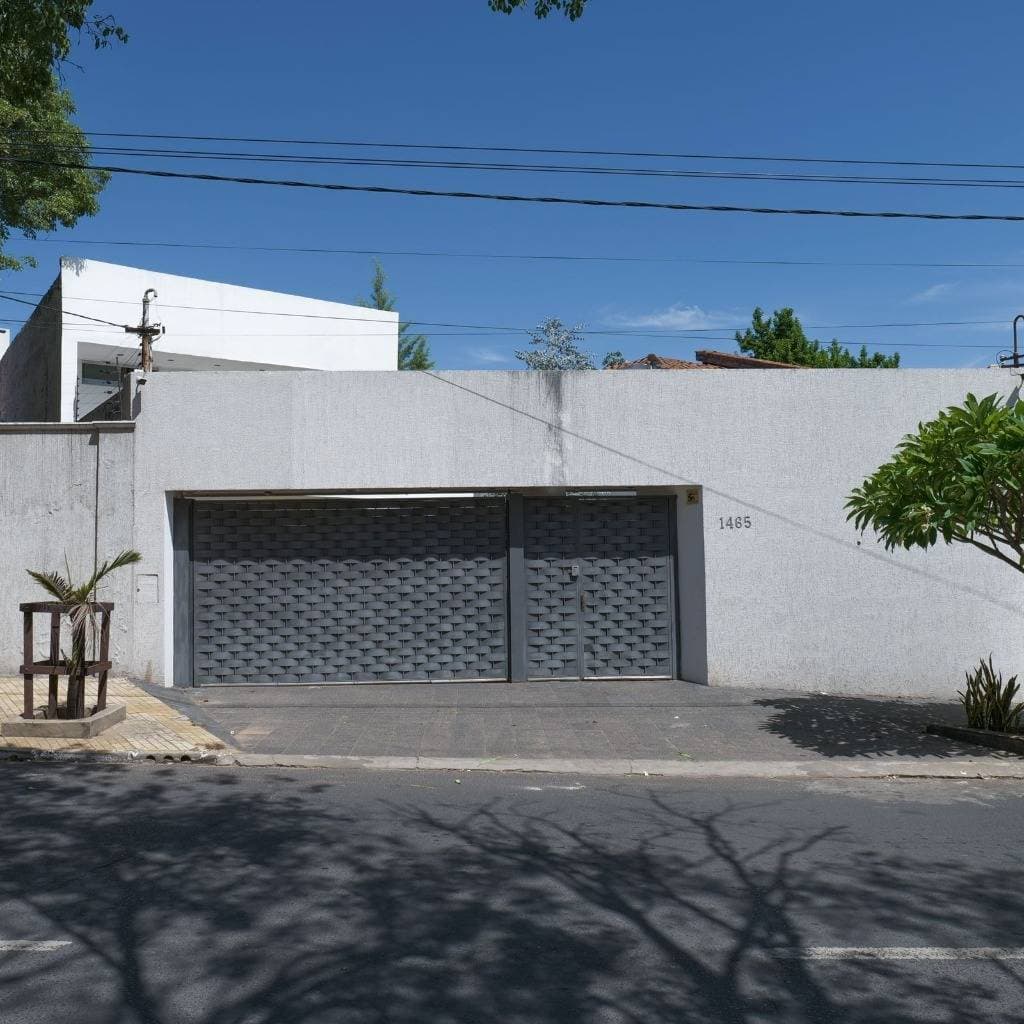 Hermosa residencia con piscina en bo Jara. 600m2, foto 2