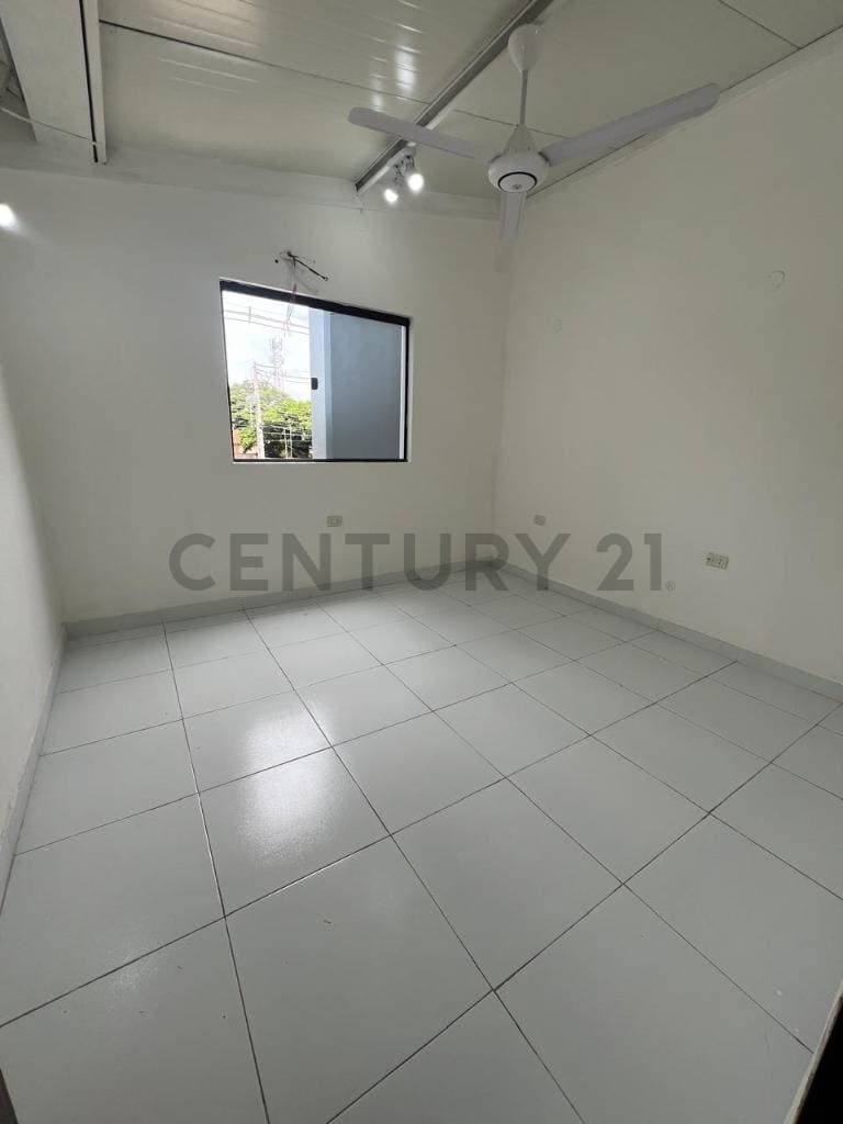 Duplex de tres dormitorios en Villa Elisa, Centro — foto 4