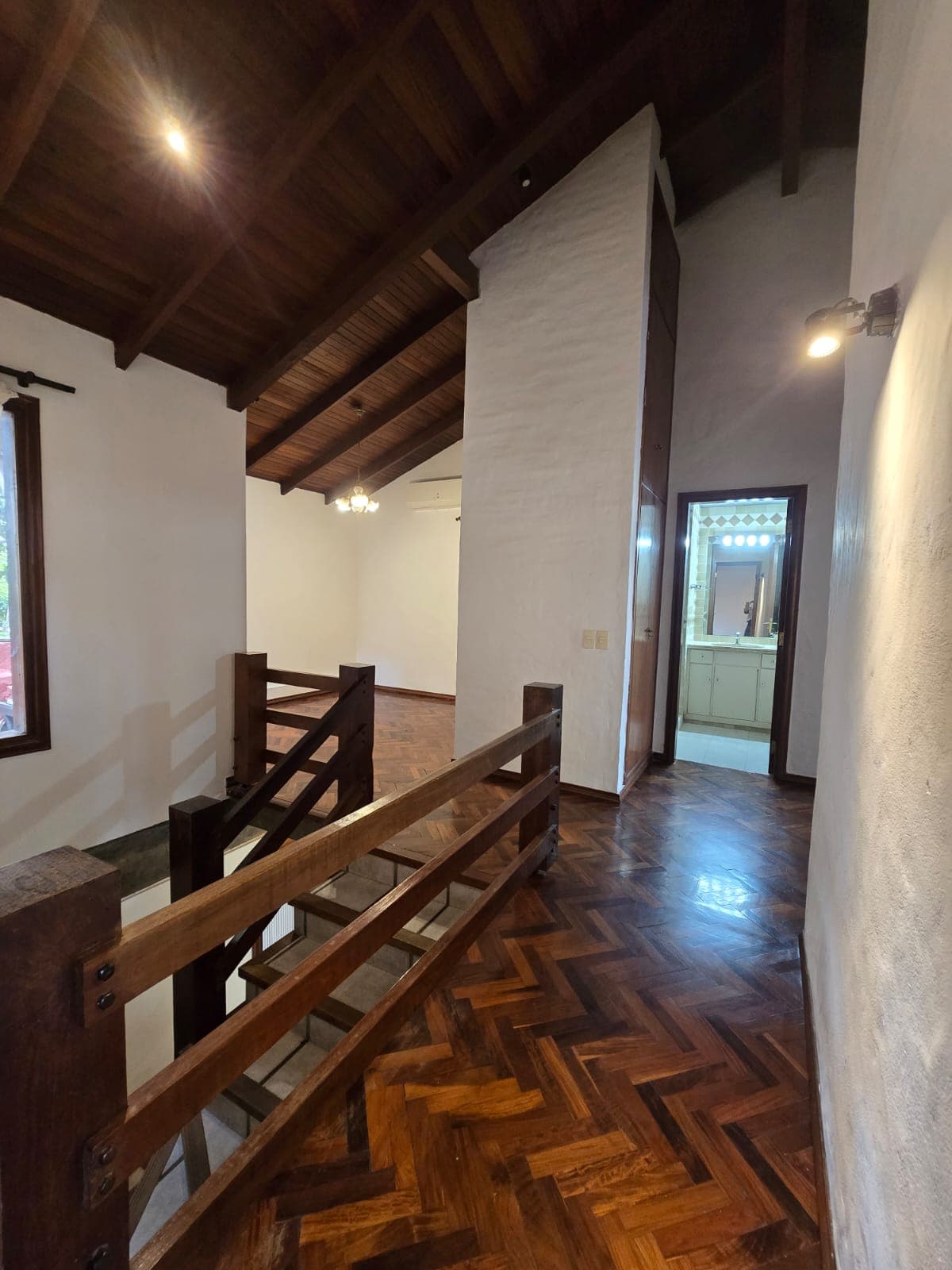 Vendo Casa Pareada En 3 Niveles De 250 M2 En Zona Seminario-lho5648304