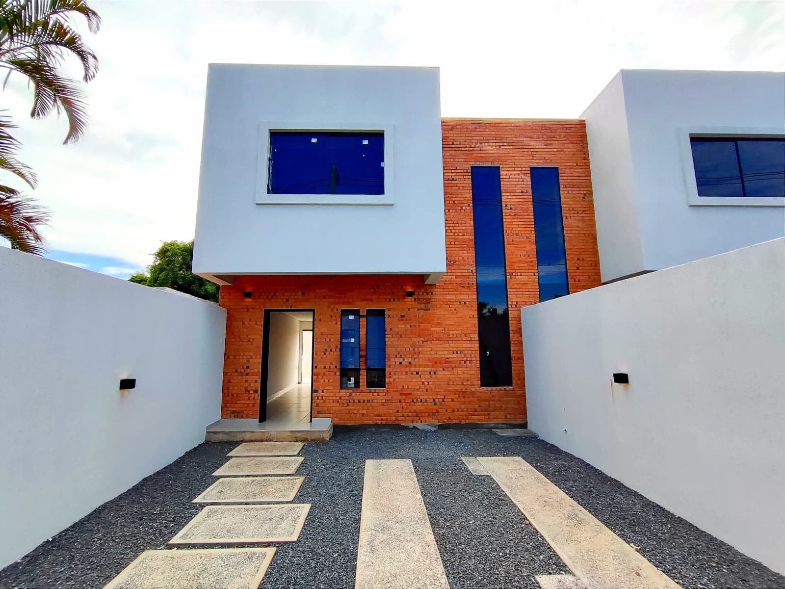 Vendo duplex en Luque
