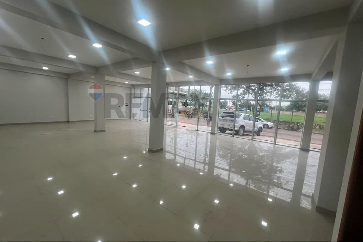 Local Comercial - Alquiler - Limpio, Central, Paraguay, foto 2