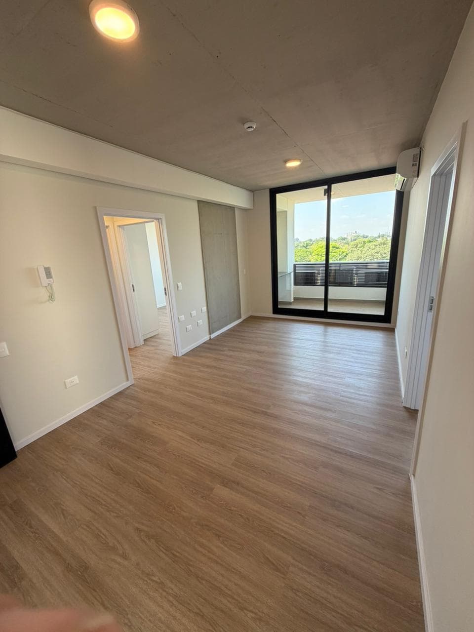 En Alquiler Departamento 2 Dormitorios A Estrenar Los Laureles — foto 3