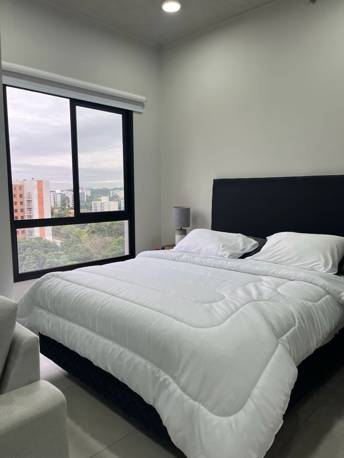 Departamento amoblado en Luque zuba 6, foto 2