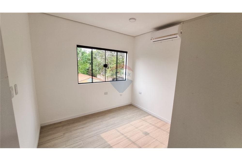 Fourplex Moderno, Exclusivo Y Funcional En Loma Merlo - Luque, foto 5