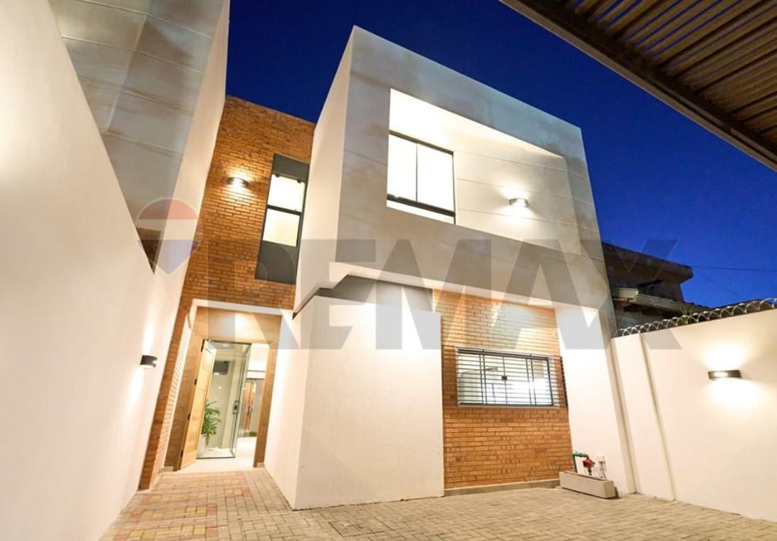 Alquilo Duplex en Villa Morra - Asunción